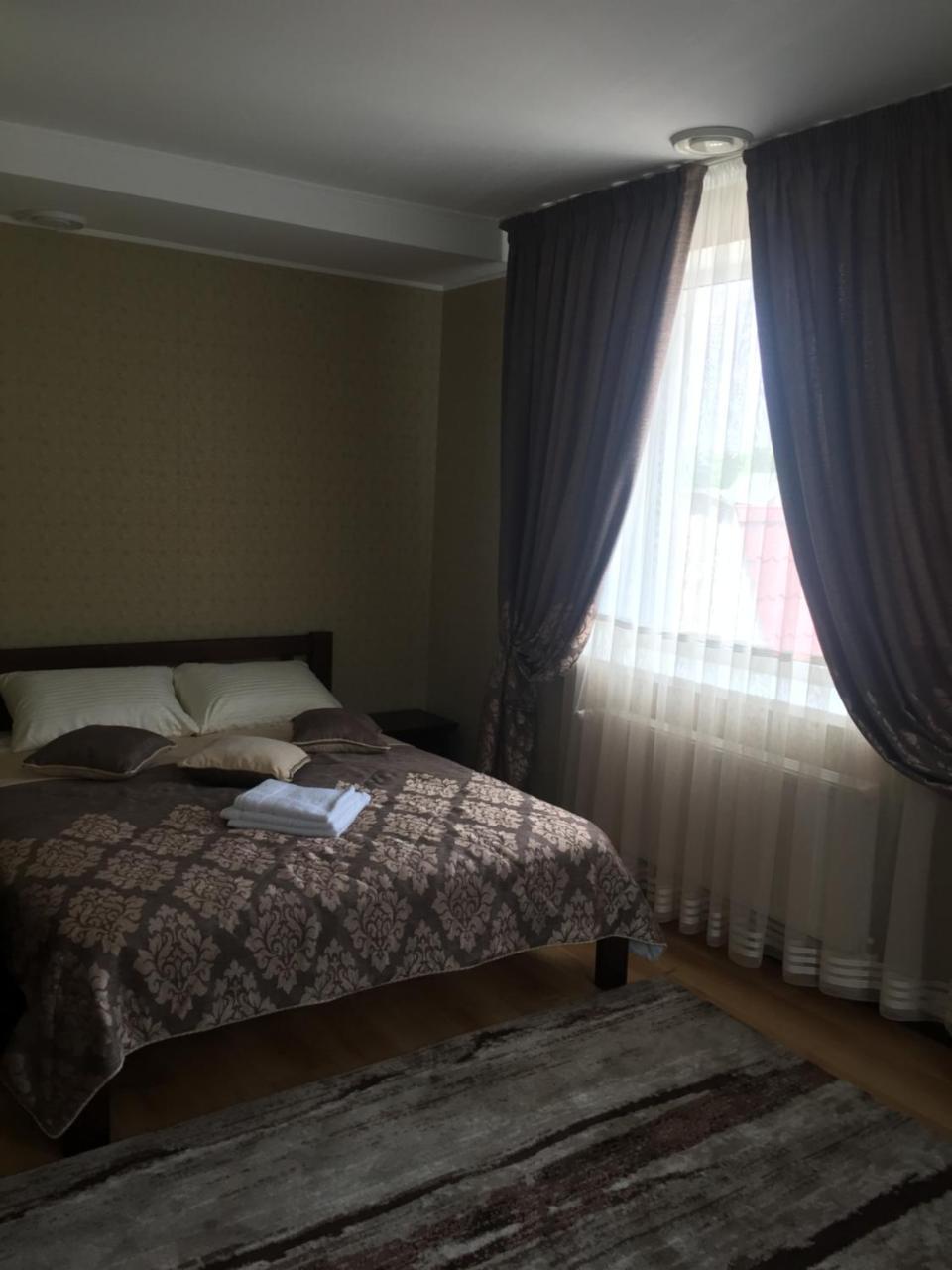 Hotel Europe Хмільник Екстер'єр фото